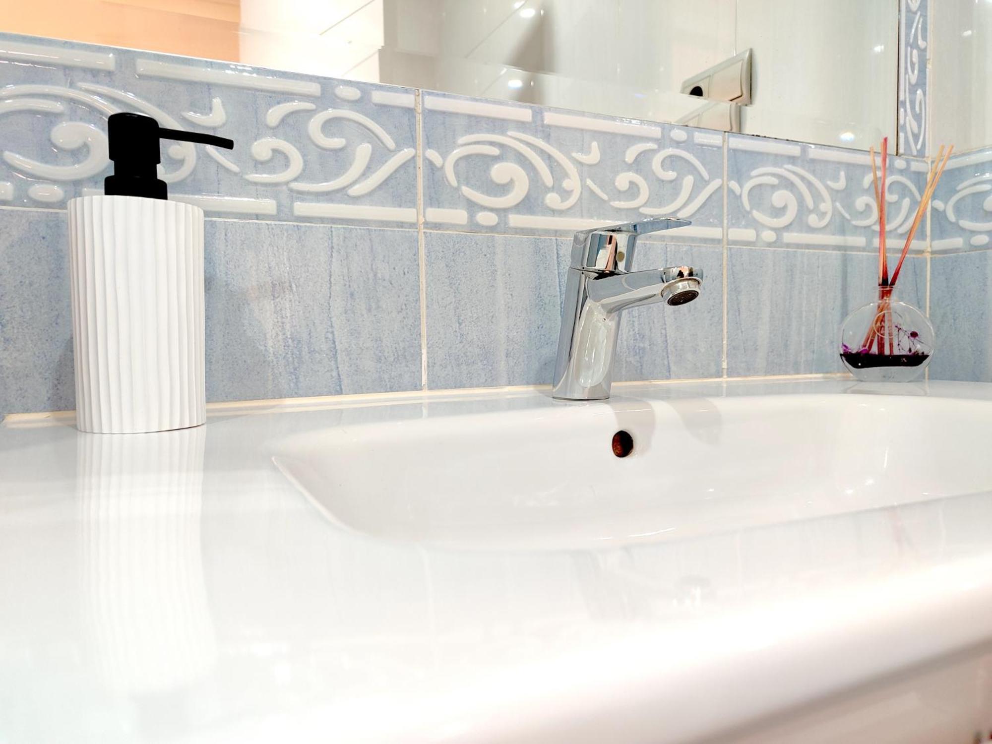 D4: Design & Relax In The City Málaga Eksteriør billede